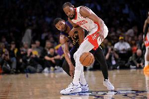 杨毅：火箭输球因防守 进攻就这水平 怕紧逼像25年前的中国男篮