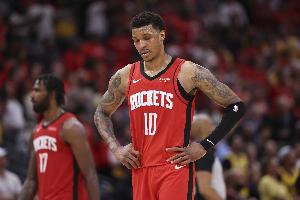 伊森：贾巴里一直非常可靠 有他在我们就是一支更好的球队