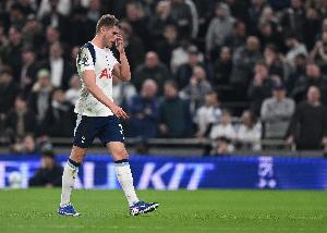 每体：热刺若降级将面临球星离队，巴萨正在关注范德芬和罗梅罗