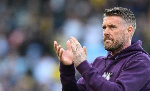 狼队主帅：我们的表现完全不像已降级的球队 我们要延续战斗意志