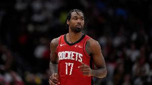 休赛期将成为受限制自由球员！伊森：我努力专注当下 不去想以后