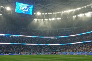 大连英博官方：严打黄牛倒卖票，球迷持相关票证可获周边礼品