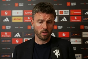 卡里克：曼联不会满足于打入欧冠，我们有着更高的追求