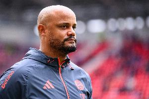 半场0-3！凯恩谈孔帕尼发火：他说了很严厉的话，我就不复述了