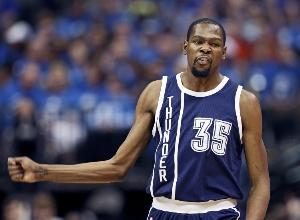 杜兰特谈雷霆夺冠：真的很自豪 我非常感激能够成为他们的一份子