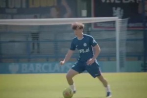 青年队炸鱼！欣赏由科尔维尔发起，埃布埃完成终结的进球！