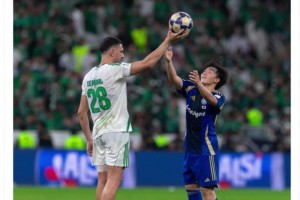 这是种族歧视吗？沙特博主发图嘲讽日本球员